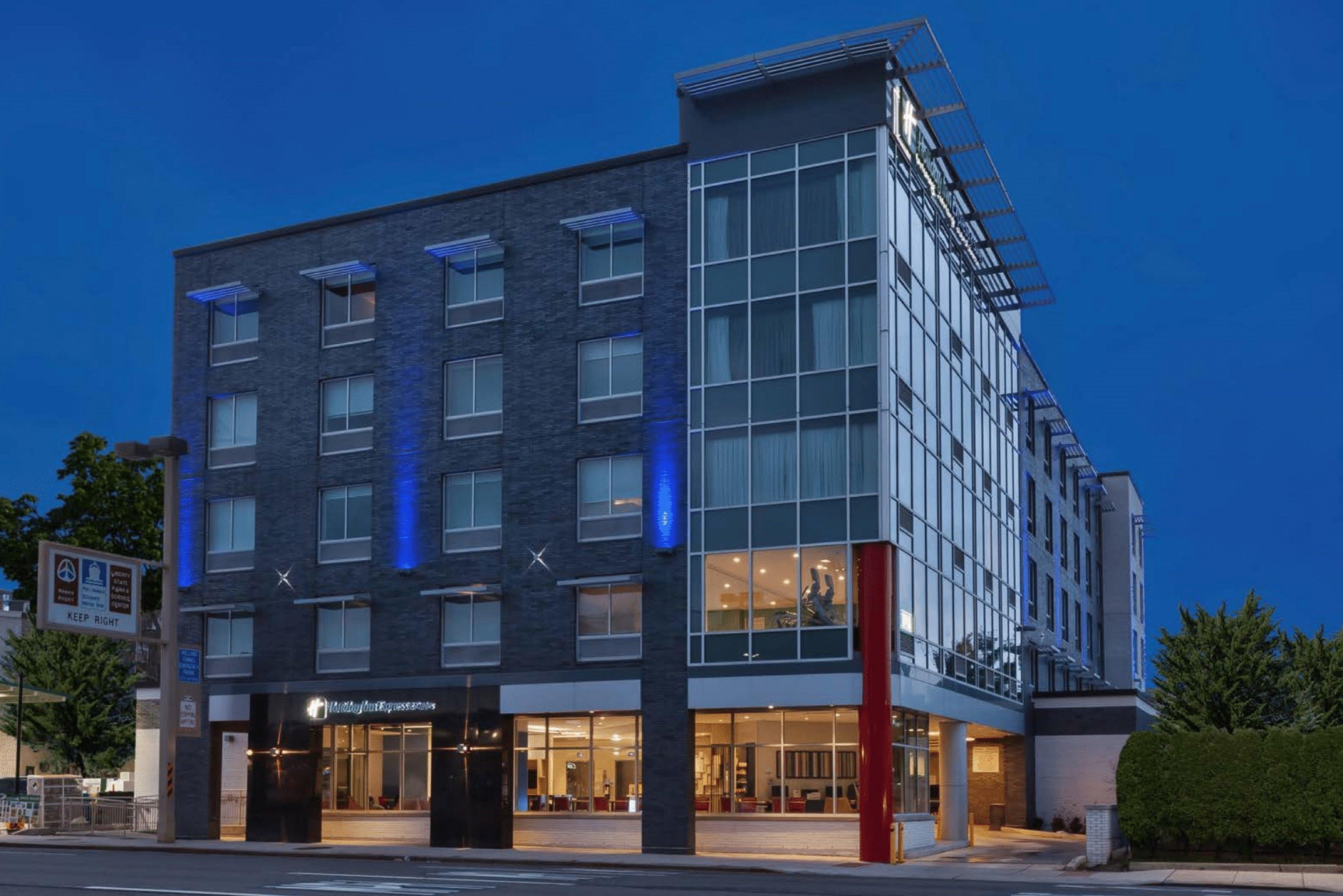 Holiday Inn Express & Suites Jersey City - Holland Tunnel, An Ihg Hotel Exterior foto